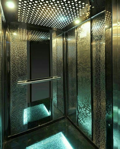 اتاقک آسانسور